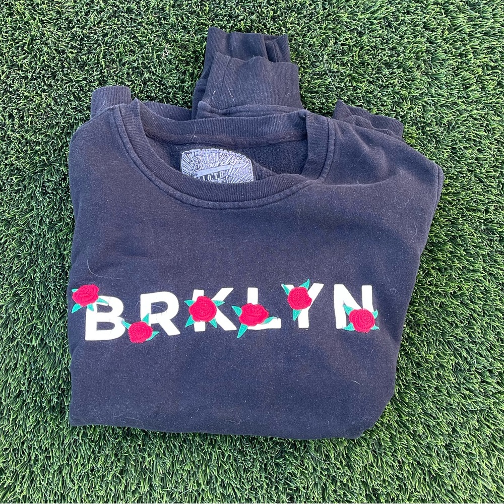 Brooklyn Crewneck